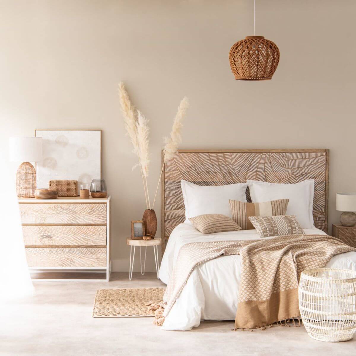 Reinvent your master bedroom (1)