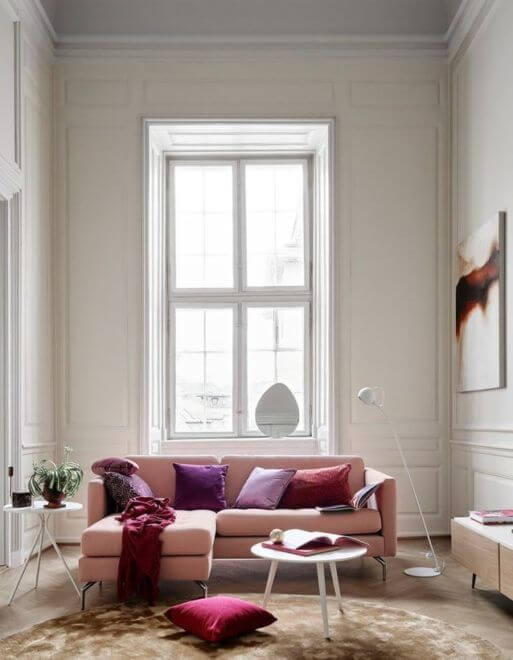 Softened by a pink sofa (1)