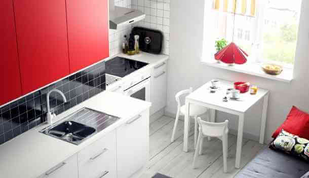 The kitchen is dressed with passion thanks to red! (1)