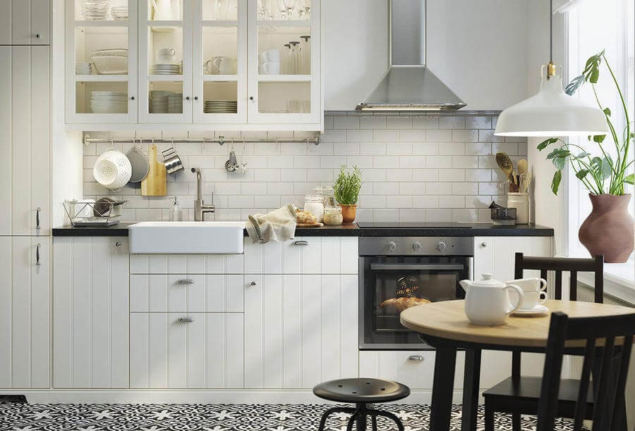 What tiles for a white kitchen (1)