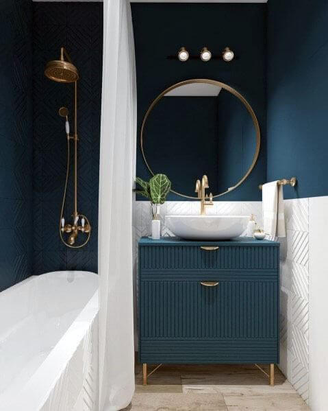 navy blue walls with gold decor (1)