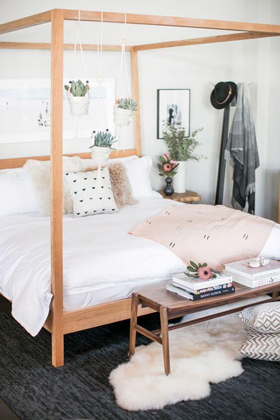 Scandinavian inspiration for this four poster bed (1)
