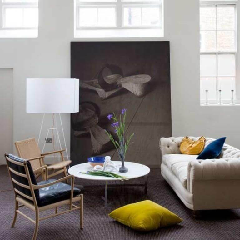 A mid-century living room (1)