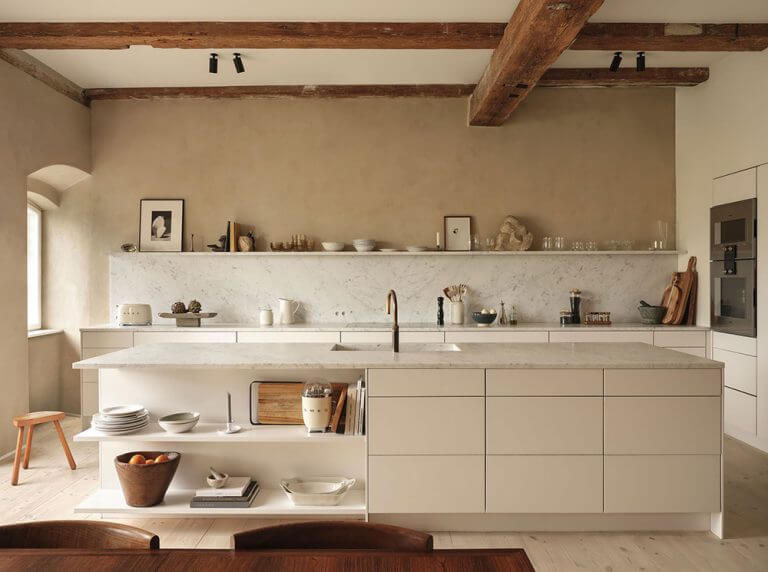 A minimalist kitchen decor (1)