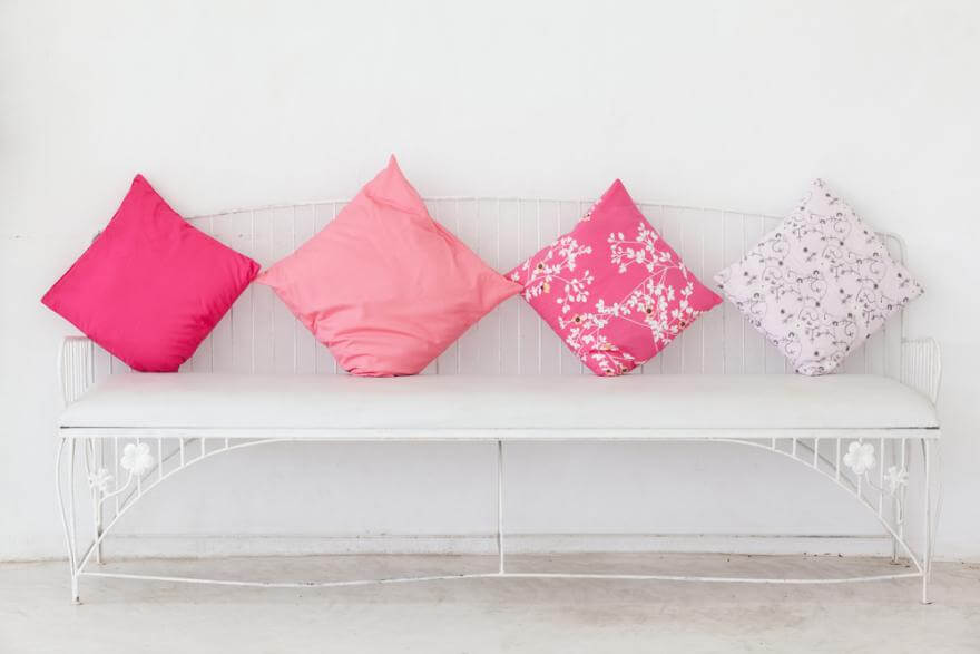 A shades of fuchsia pink cushions for the outdoors (1)