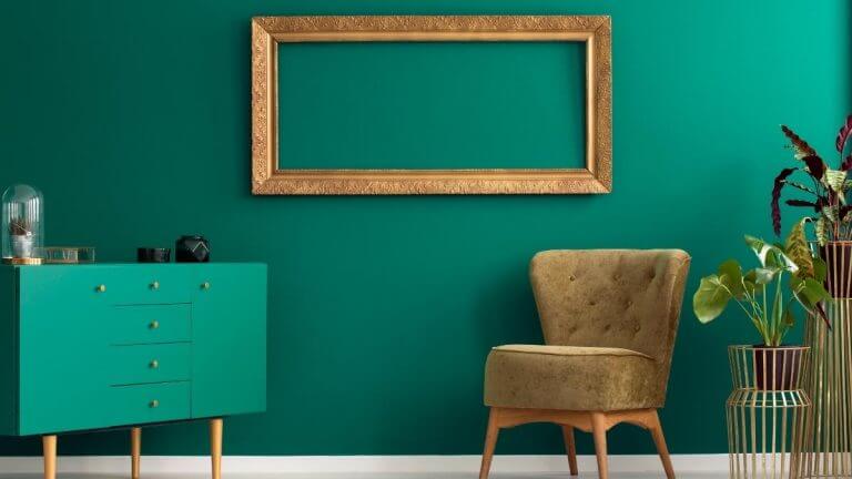 Fall for an emerald green piece of furniture in the decor (1)