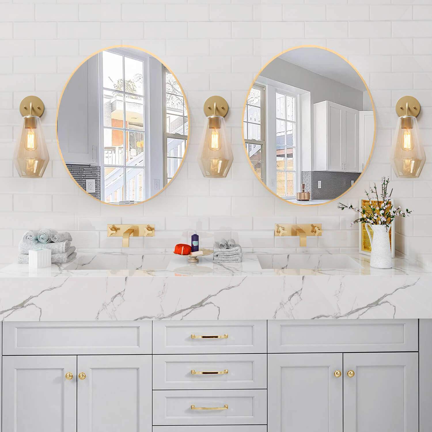 Gray bathroom with golden elements (1)