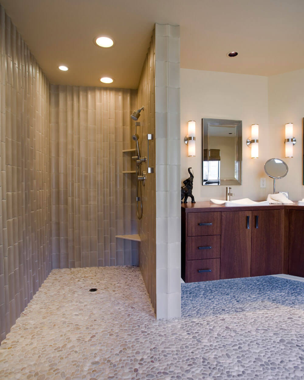 Modern and refined bathrooms (1)