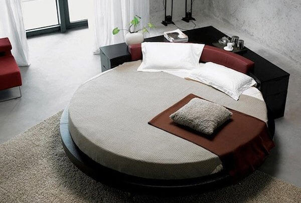 Plato round bed with pocket sprung mattress (1)