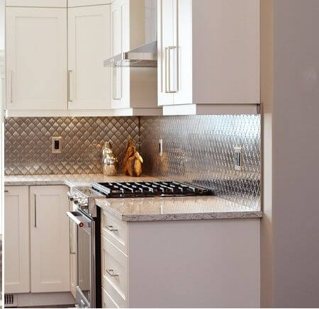 The metal backsplash (1)