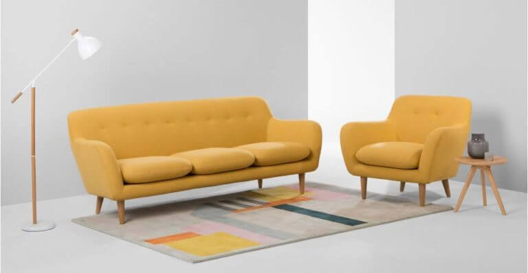 Yellow sofa vintage spirit (1)