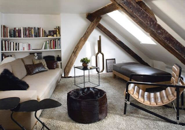 A cozy lounge in the attic (1)
