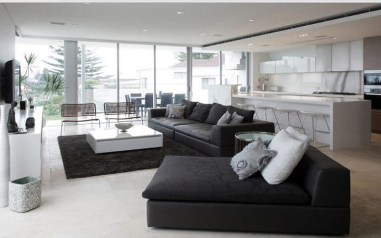 A spacious and comfortable living room (1)