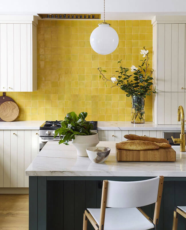 Yellow zelige tile splashback (1)