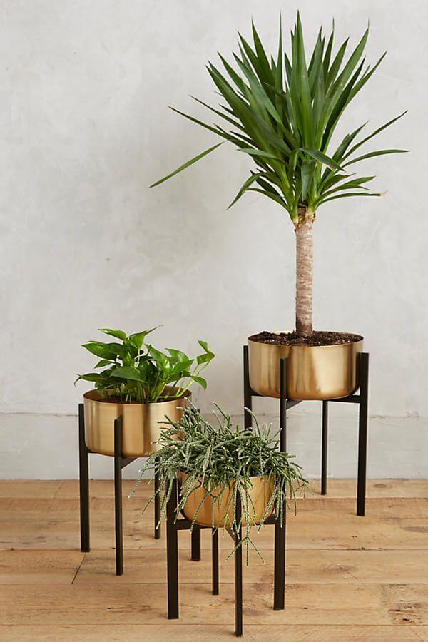 17- Metal flower pots on the stand
