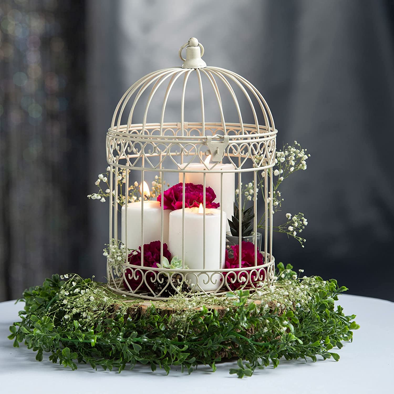 25- Centerpiece with cage