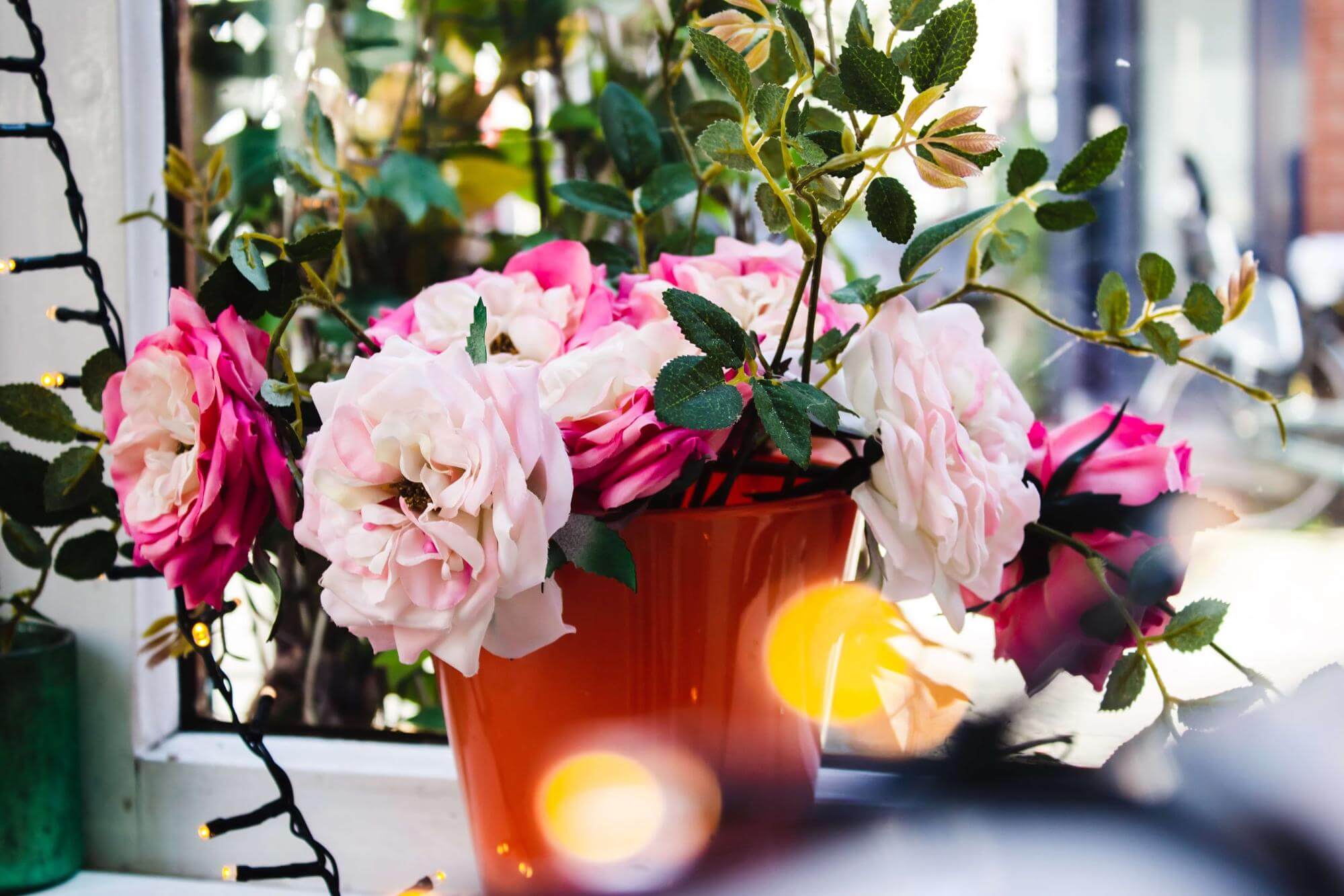 1- Vase with fresh flowers 2