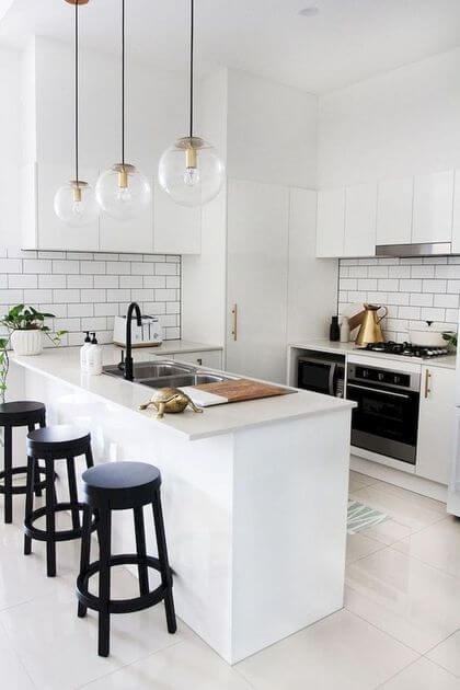 5- A white kitchen with a designer look 