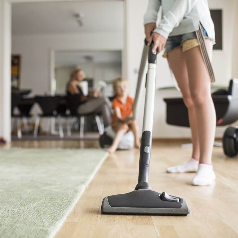 8- VACUUM THE MOST FREQUENTED AREAS
